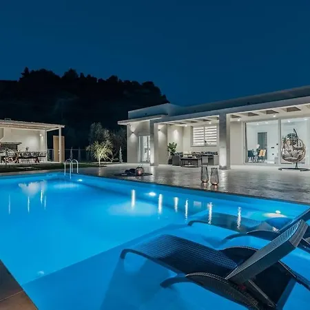 Melissia Luxury * Kalamákion