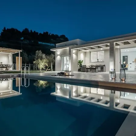 Villa Melissia Luxury *