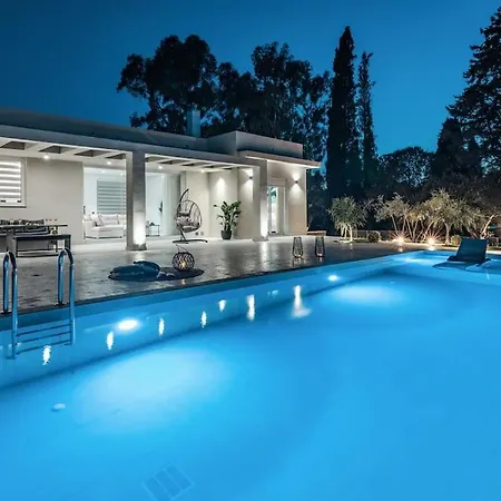 Melissia Luxury Villa Kalamákion