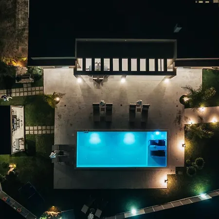 Melissia Luxury