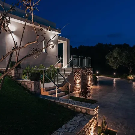 Villa Melissia Luxury *
