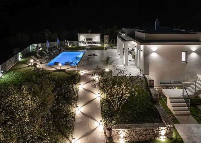 Melissia Luxury
