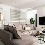 Melissia Luxury