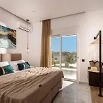 Melissia Luxury