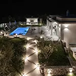 Melissia Luxury