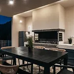 Melissia Luxury Villa *