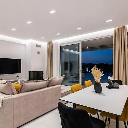 别墅 Melissia Luxury Kalamákion
