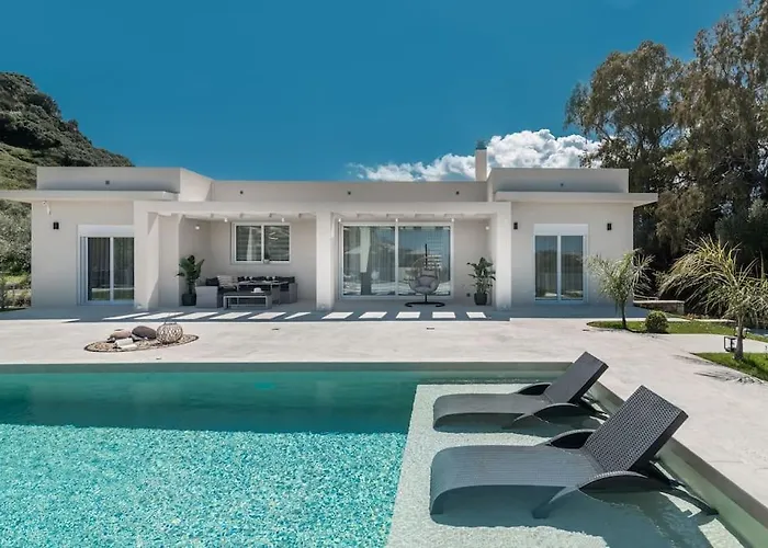 Melissia Luxury Καλαμάκι